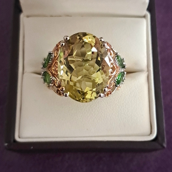 Ouro Verde Quartz & Chrome Diopside Ring. - Picture 5 of 10